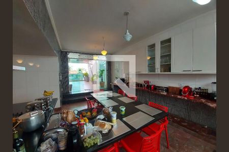 Casa à venda com 4 quartos, 1053m² em São Luiz, Belo Horizonte