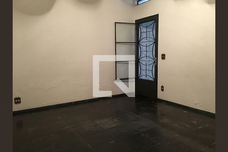 Casa à venda com 4 quartos, 390m² em Floresta, Belo Horizonte