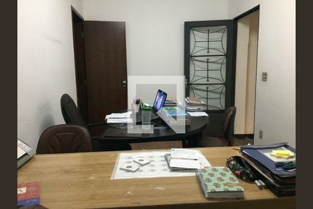 Casa à venda com 4 quartos, 390m² em Floresta, Belo Horizonte