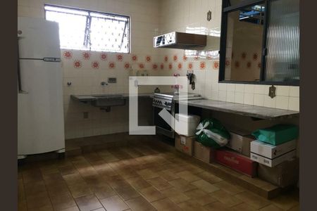 Casa à venda com 4 quartos, 390m² em Floresta, Belo Horizonte