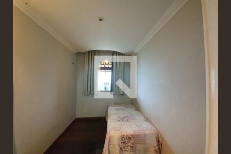 Casa à venda com 6 quartos, 498m² em São Marcos, Belo Horizonte