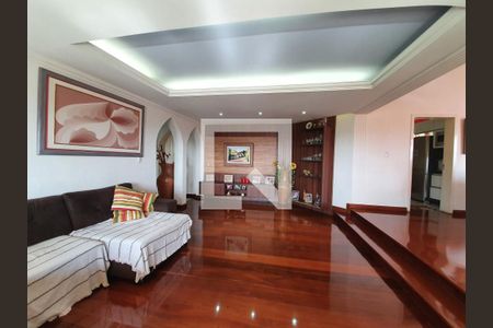 Casa à venda com 6 quartos, 498m² em São Marcos, Belo Horizonte