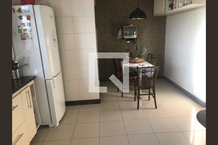 Apartamento para alugar com 4 quartos, 160m² em Barro Preto, Belo Horizonte