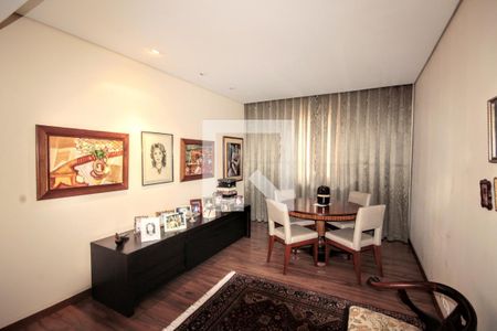 Apartamento à venda com 4 quartos, 310m² em Lourdes, Belo Horizonte