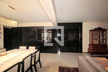 Apartamento à venda com 4 quartos, 310m² em Lourdes, Belo Horizonte