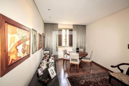 Apartamento à venda com 4 quartos, 310m² em Lourdes, Belo Horizonte