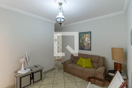 Sala 3 de casa para alugar com 4 quartos, 300m² em Alípio de Melo, Belo Horizonte
