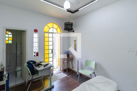 Sala 2 de casa para alugar com 4 quartos, 300m² em Alípio de Melo, Belo Horizonte