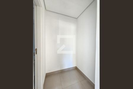 Apartamento à venda com 373m², 3 quartos e 3 vagasCloset da suíte