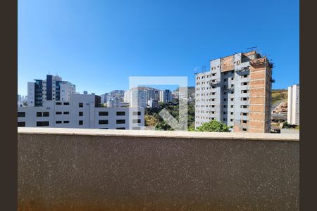 Apartamento à venda com 373m², 3 quartos e 3 vagasVista da Suíte