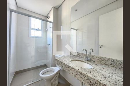 Apartamento à venda com 373m², 3 quartos e 3 vagasBanheiro Social