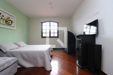 Casa à venda com 520m², 5 quartos e 6 vagas