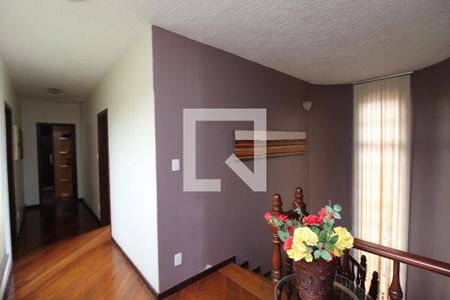 Casa à venda com 520m², 5 quartos e 6 vagas