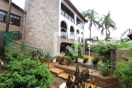 Casa à venda com 520m², 5 quartos e 6 vagas