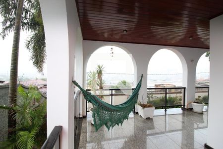 Casa à venda com 520m², 5 quartos e 6 vagas