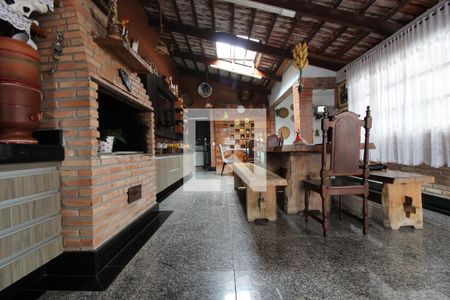 Casa à venda com 520m², 5 quartos e 6 vagas