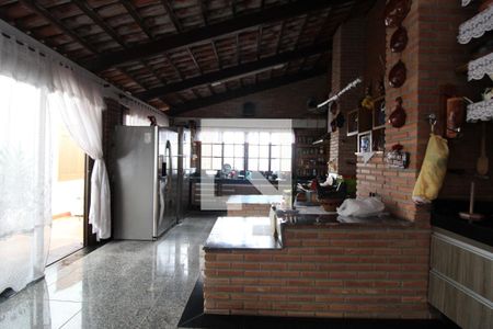 Casa à venda com 520m², 5 quartos e 6 vagas