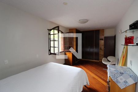 Casa à venda com 520m², 5 quartos e 6 vagas