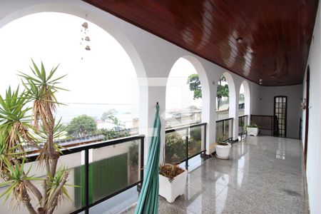 Casa à venda com 520m², 5 quartos e 6 vagas