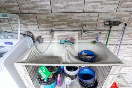 Casa à venda com 326m², 5 quartos e 3 vagasÁrea de serviço 