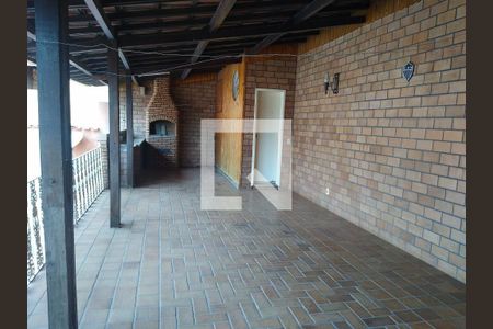 Casa à venda com 5 quartos, 340m² em Planalto, Belo Horizonte