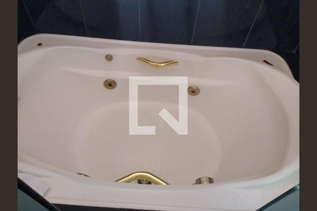 Casa à venda com 5 quartos, 340m² em Planalto, Belo Horizonte