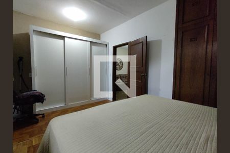 Casa à venda com 320m², 3 quartos e 2 vagas