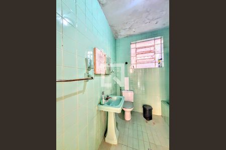 Casa à venda com 4 quartos, 217m² em Sagrada Família, Belo Horizonte