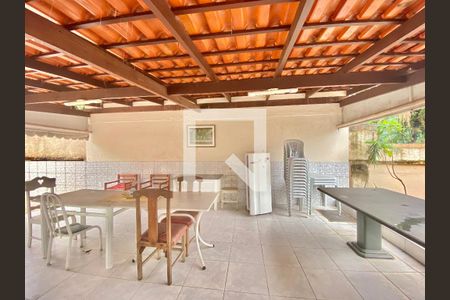 Casa à venda com 4 quartos, 204m² em Santa Efigênia, Belo Horizonte