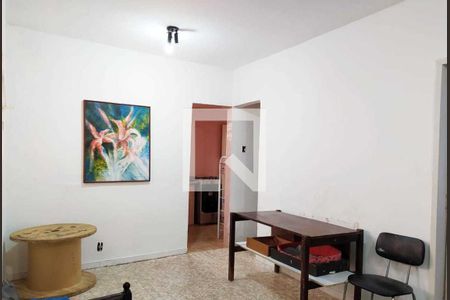 Casa à venda com 5 quartos, 240m² em Santa Cruz, Belo Horizonte