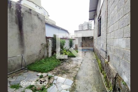 Casa à venda com 3 quartos, 120m² em Sagrada Família, Belo Horizonte