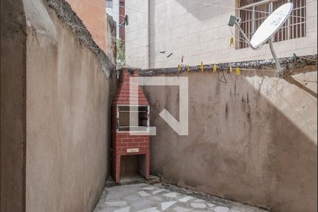 Casa à venda com 2 quartos, 140m² em Floresta, Belo Horizonte