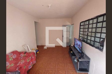 Casa à venda com 4 quartos, 220m² em Serrano, Belo Horizonte