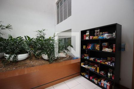 Apartamento para alugar com 68m², 1 quarto e 1 vagaHall