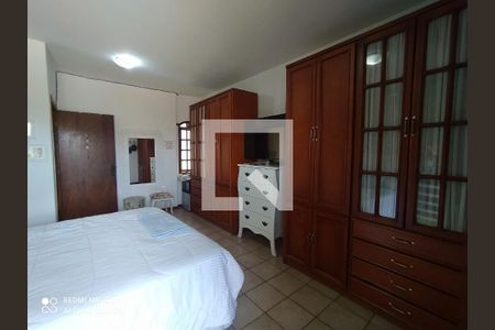Casa à venda com 2 quartos, 250m² em Planalto, Belo Horizonte