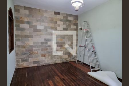 Casa à venda com 3 quartos, 181m² em Planalto, Belo Horizonte