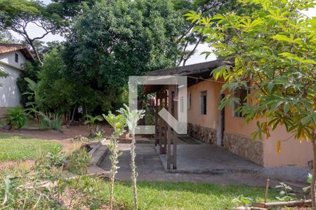 Casa à venda com 2 quartos, 183m² em Vila Cloris, Belo Horizonte