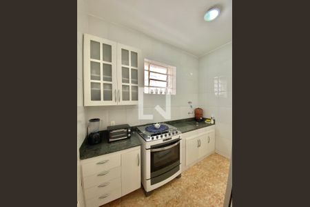 Casa à venda com 3 quartos, 144m² em Santo Antônio, Belo Horizonte