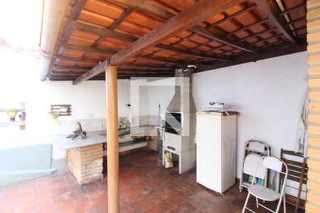 Casa à venda com 320m², 6 quartos e 3 vagas