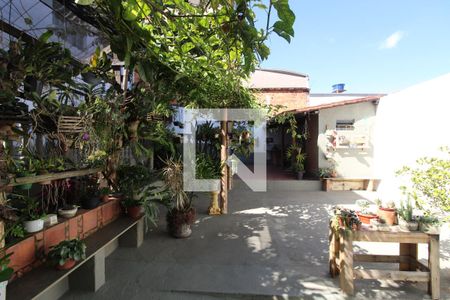 Casa à venda com 320m², 6 quartos e 3 vagas