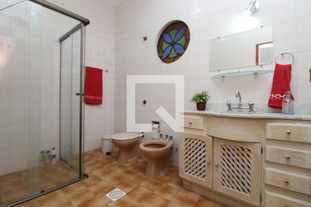 Casa à venda com 320m², 6 quartos e 3 vagas