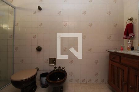 Casa à venda com 320m², 6 quartos e 3 vagas