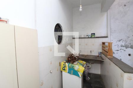 Casa à venda com 320m², 6 quartos e 3 vagas