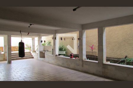 Casa à venda com 5 quartos, 420m² em Castelo, Belo Horizonte