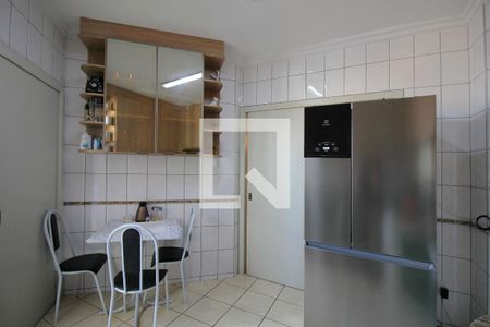 Apartamento à venda com 87m², 3 quartos e 2 vagasCozinha