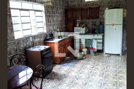 Casa à venda com 310m², 4 quartos e 4 vagas