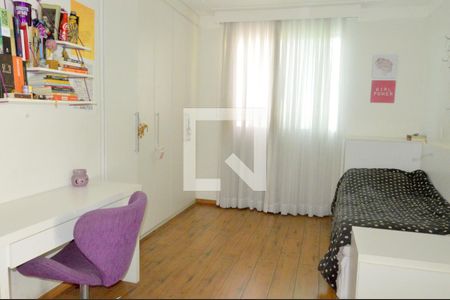 Casa à venda com 4 quartos, 371m² em Paquetá, Belo Horizonte