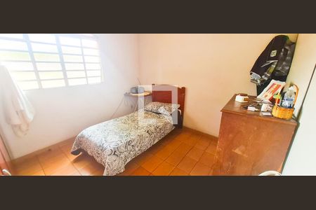 Casa à venda com 7 quartos, 268m² em Santa Terezinha, Belo Horizonte