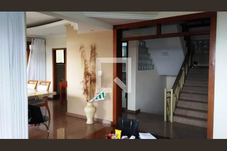 Casa à venda com 4 quartos, 336m² em São Bento, Belo Horizonte