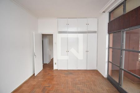Apartamento à venda com 3 quartos, 110m² em Floresta, Belo Horizonte